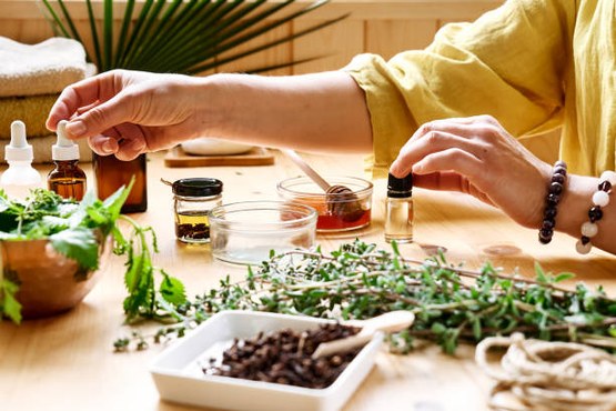 Aroma massage en energetische behandelingen bij oa angst- en hartklachten. Aroma massage en energetische behandelingen bij oa angst- en hartklachten.